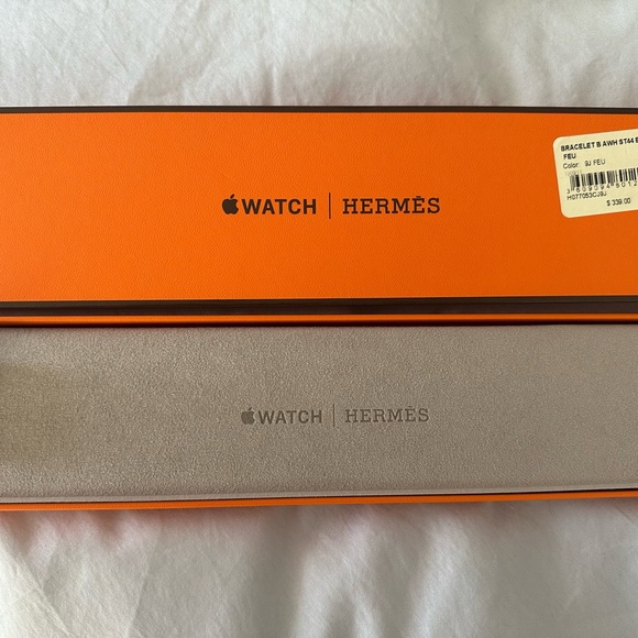 Hermes Apple Watch Band - Picture 2 of 6